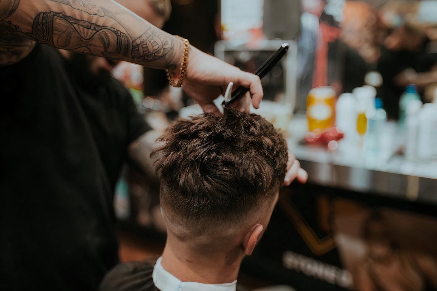 Master barber at work